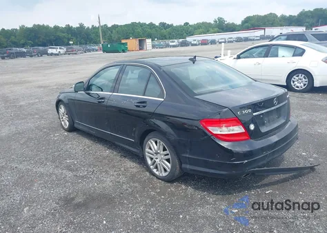 2009 Mercedes-Benz C 300 Luxury 4Matic/Sport 4Matic from USA, damaged, VIN WDDGF81X09R073925